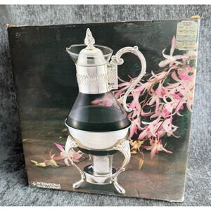 VTG International Silver Company 8 Cup‎ Glass Coffee Tea Carafe Plate Stand NIB